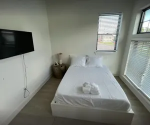 Photo 3 - Cozy Stay at Franklin Park/Wi-Fi