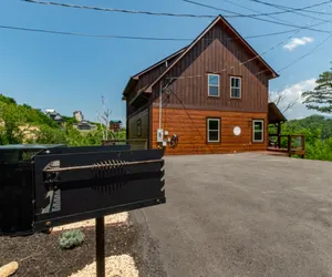 Photo 3 - Maddox's Misty Mountain