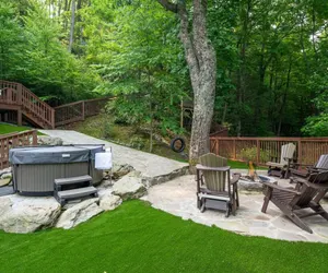 Photo 5 - Hillside Hideaway: Container Home in Blowing Rock