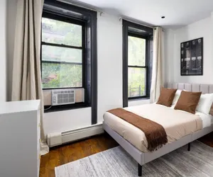 Photo 3 - Stylish 3BD/2BA with Rooftop Terrace in UES