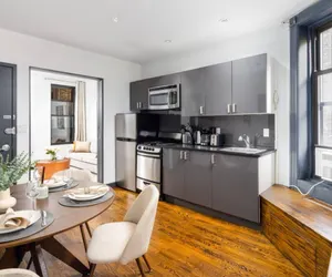 Photo 5 - Stylish 3BD/2BA with Rooftop Terrace in UES