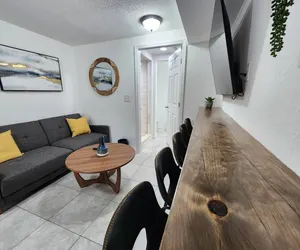 Photo 4 - Cozy College Park Duplex @Lake Fairview. Sleeps7