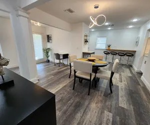 Photo 4 - Historical SodoHouse DT near hospitals - Sleeps 11