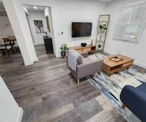 Photo 3 - Modern Estate DT Orlando 15+ beds 2 kitchens 4bath