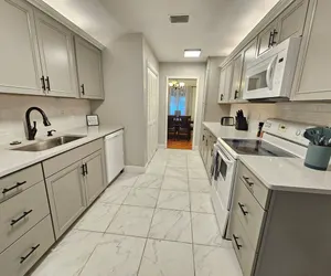 Photo 3 - Foodie Lovers Walkable Mills50 - Sleeps 10