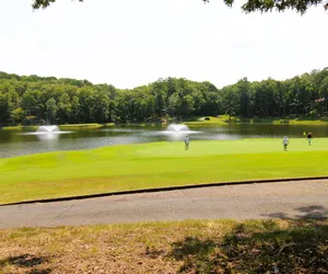 Photo 2 - Condo on the Green