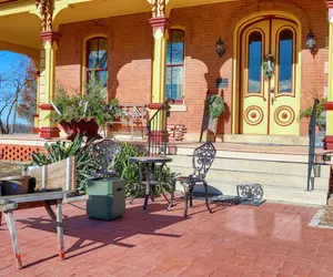 Photo 3 - The Bicycle Suite at Pella Mansion