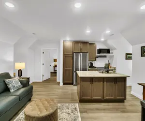 Photo 2 - Lux Loft