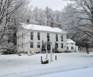 Photo 2 - All guest rooms in Chipman Inn- Your classic B&B