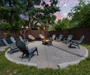 Photo 4 - Stockyards- 4min | Pet Friendly | 3BR Luxe Gem