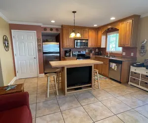 Photo 3 - Ocean Lakes, Golf Cart, Pet Friendly 1647