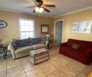 Photo 4 - Ocean Lakes, Golf Cart, Pet Friendly 1647