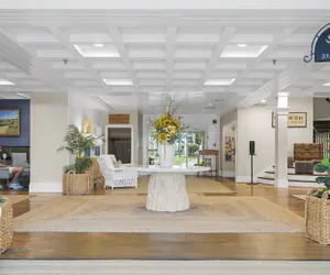 Photo 4 - Nantucket Inn