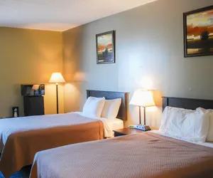 Photo 5 - Sunlac Inn