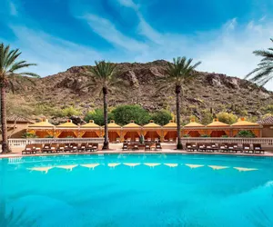 Photo 2 - The Canyon Suites at The Phoenician, Luxury Collection