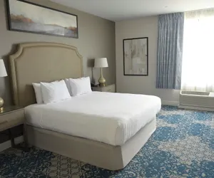 Photo 5 - Harlow's Casino Resort & Spa