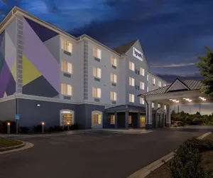 Photo 2 - Spark by Hilton Homewood Birmingham