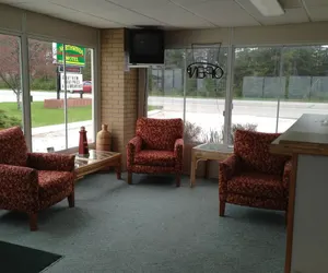 Photo 5 - Northwinds Motel