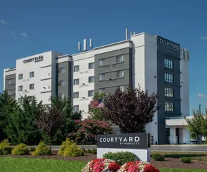 Photo 2 - Courtyard Marriott Hagerstown