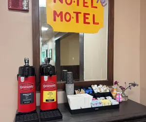 Photo 3 - Hotel Francis