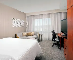 Photo 5 - Courtyard by Marriott Tyler