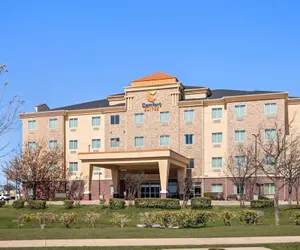 Photo 2 - Comfort Suites Waxahachie - Dallas