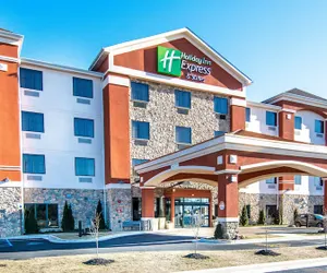 Photo 2 - Holiday Inn Express & Suites Elkton - University Area, an IHG Hotel