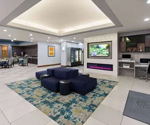 Photo 5 - La Quinta Inn & Suites by Wyndham Austin NW/Lakeline Mall