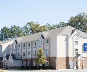 Photo 2 - Microtel Inn & Suites by Wyndham Macon