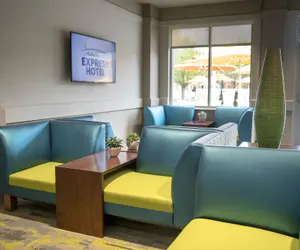 Photo 5 - Cedar Point's Express Hotel