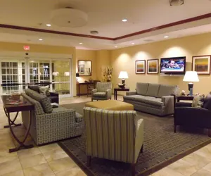 Photo 2 - Candlewood Suites Fredericksburg by IHG