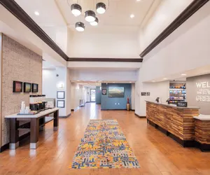 Photo 4 - Hampton Inn & Suites Seattle/Kent,WA