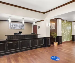 Photo 4 - Sleep Inn & Suites Bush Intercontinental - IAH East