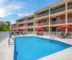 Photo 2 - Water Street Hotel & Marina, Ascend Hotel Collection