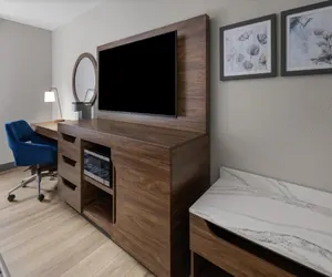 Photo 4 - Hampton Inn & Suites Richmond/Glenside