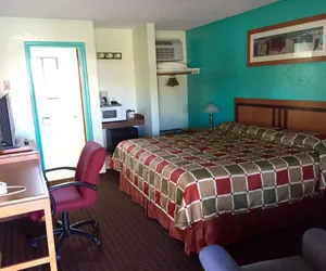 Photo 5 - Klamath Motor Lodge