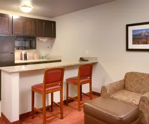 Photo 5 - Holiday Inn Express Hotel & Suites Orem - North Provo