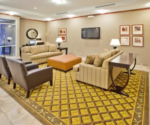 Photo 4 - Candlewood Suites Apex Raleigh Area, an IHG Hotel