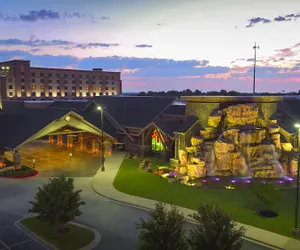 Photo 2 - Cherokee Casino & Hotel West Siloam Springs