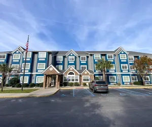 Photo 2 - Microtel Inn & Suites by Wyndham Columbia/At Fort Jackson