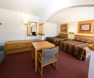 Photo 5 - North Country Inn & Suites