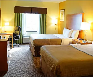 Photo 3 - Clarion Hotel & Suites University - Shippensburg