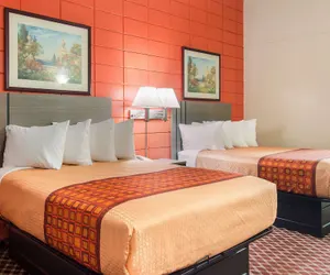 Photo 2 - Rodeway Inn