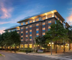 Photo 2 - Hilton Garden Inn Arlington-Shirlington