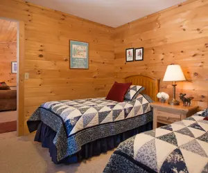 Photo 2 - Sterling Ridge Resort