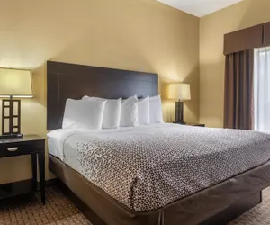 Photo 5 - Best Western Bastrop Pines Inn