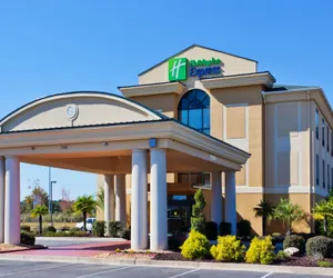 Photo 2 - Holiday Inn Express Hotel & Suites CORDELE NORTH by IHG