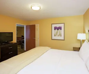 Photo 3 - Garner Hotel Doswell Southeast by IHG