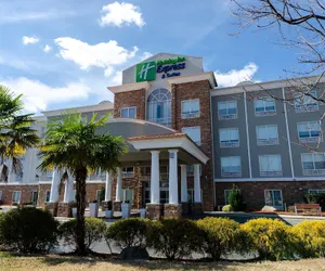 Photo 2 - Holiday Inn Express Atlanta Airport West - Camp Creek Market, an IHG Hotel