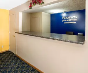 Photo 4 - Rodeway Inn & Suites